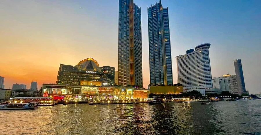 Bangkok with a Private Car and Driver Customizable Tours - The eight-hour plan: palaces, markets, parks, and malls