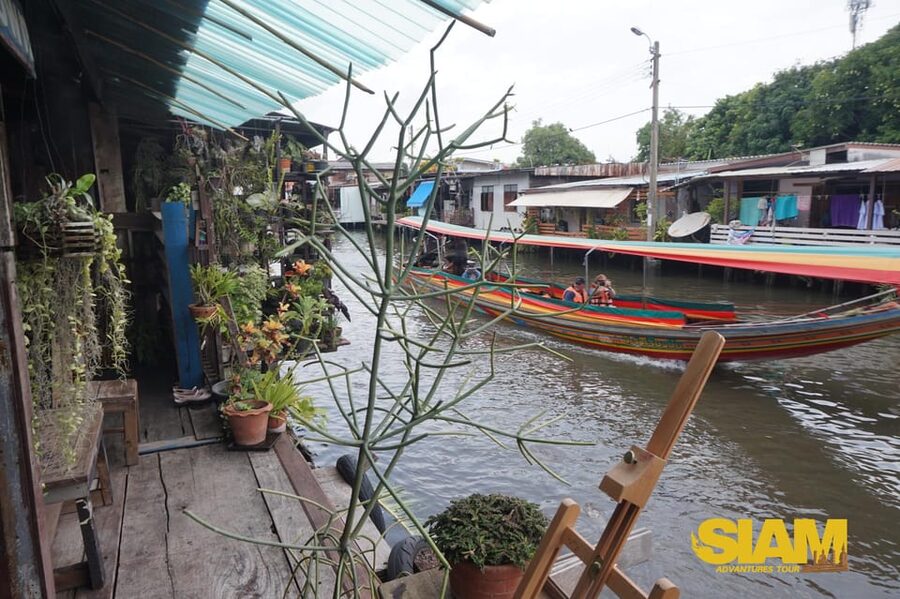 Bangkok Yai Local Canal Tour with Longtail Boat - Artist’s House, a useful pause beside the canal
