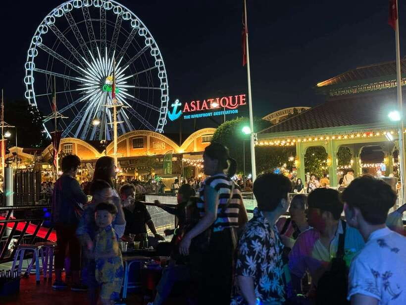 Bangkok: Yodsiam Sightseeing Cruise Snacks & Unlimited Beer - A short, cheerful cruise from Asiatique