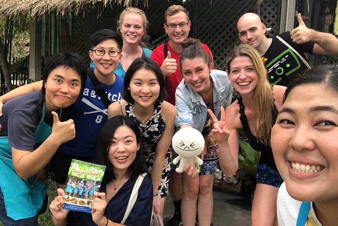 Benny's Home Cooking Chiang Mai - Why the small group makes a difference