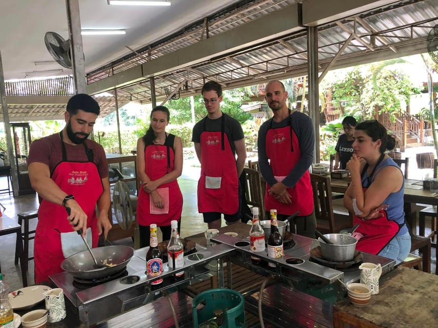 Chiang Mai: Asia Scenic Thai Cooking School - Eating what you prepare