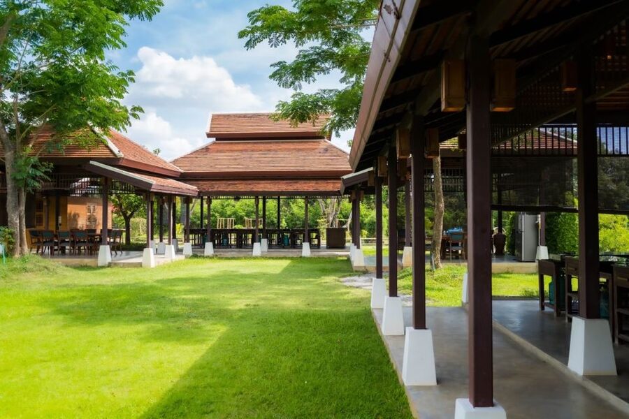 Chiang Mai: Authentic Cooking Class with Market & Farm Visit - From Chiang Mai hotel pickup to Grandma’s farm