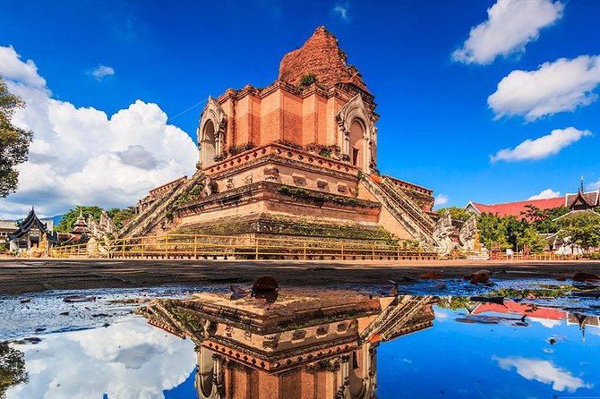 Chiang Mai Best City Tour with Doi Suthep & Iconic Temples - Transport, Group Size, and the Four-Hour Clock