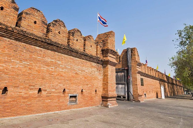 Chiang Mai Best City Tour with Doi Suthep, Pha Lat & Chedi Luang - Should you book it?