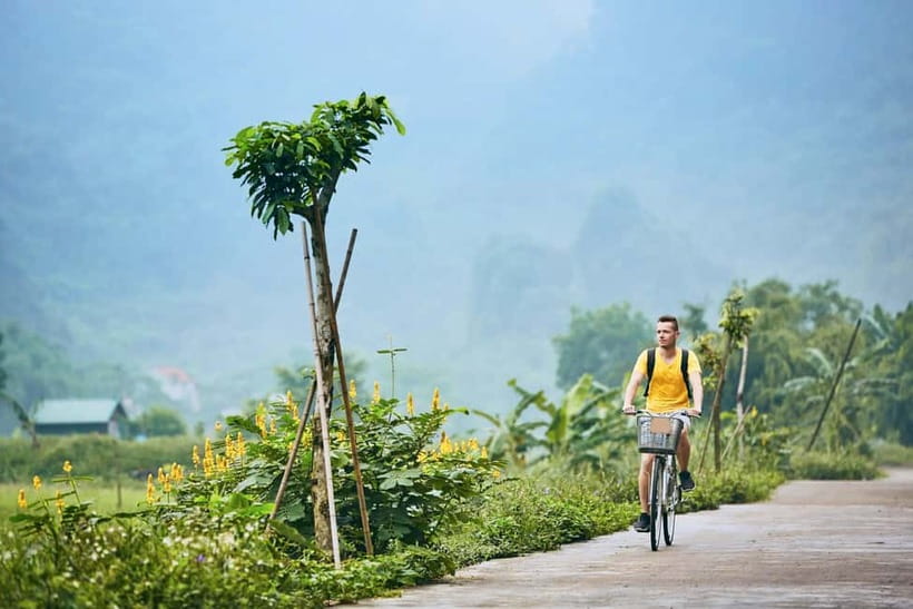 Chiang Mai Bicycle: Into The Lanna Countryside Guided Tour - Rice fields, farms, and everyday village life