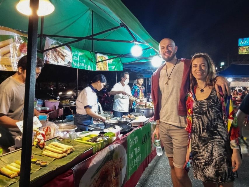 Chiang Mai: Chiang Mai Bar Hopping Guided Night Tour - Who should book this evening?