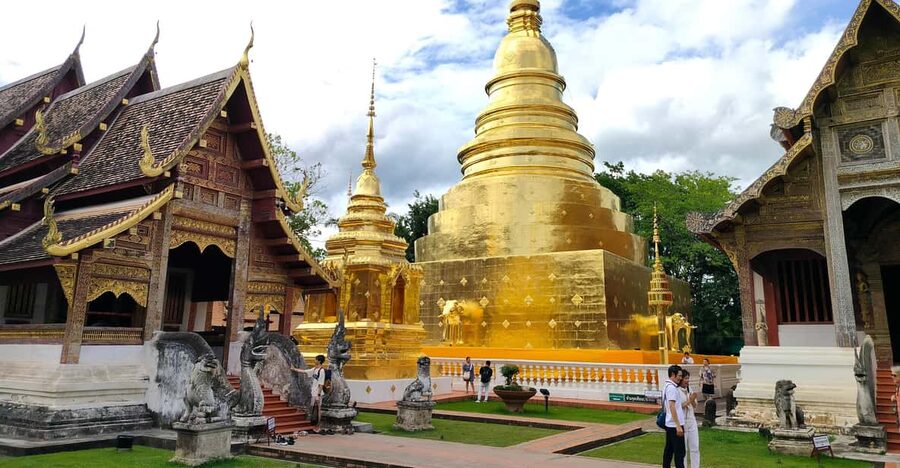 Chiang Mai: Chiang Mai Old City Twilight Walking Tour - Key points at a glance