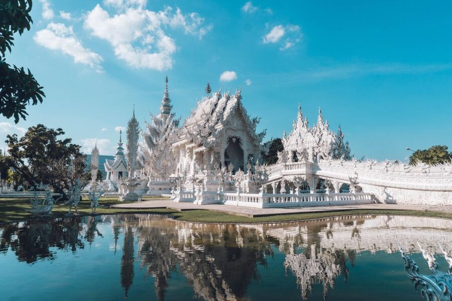 Chiang Mai: Chiang Rai Temples & Black House Discovery Tour - The road from Chiang Mai to Mae Kachan Hot Spring