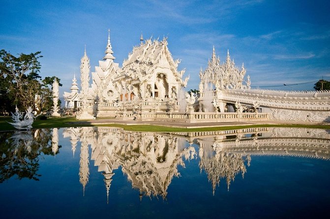 Chiang Mai-Chiang Rai: White Temple-Black Museum-Blue Temple - Key points before you book