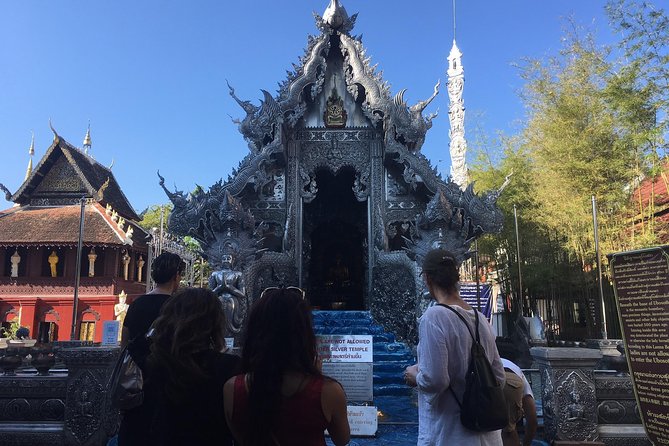 Chiang Mai City Culture Half-Day Cycling Tour - Wat Chedi Luang and the old city