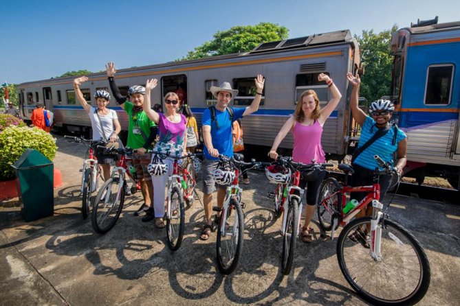 Chiang Mai Countryside Guided Bike Tour - Ban Tawai’s woodcarving village