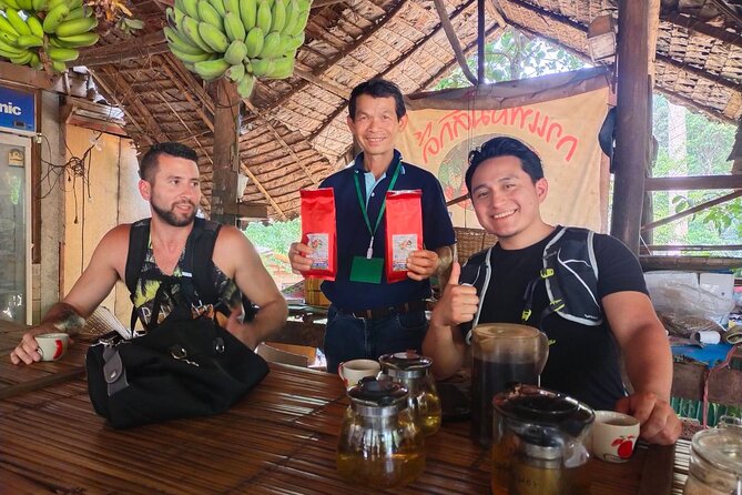 Chiang Mai - Doi Inthanon Full day Tour - What the guides and vehicle add to the day