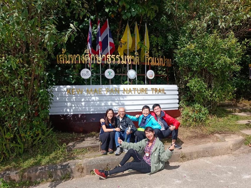 Chiang Mai: Doi Inthanon Park with Kew Mae Pan Hike Day Trip - Lunch, coffee, and Hmong village life