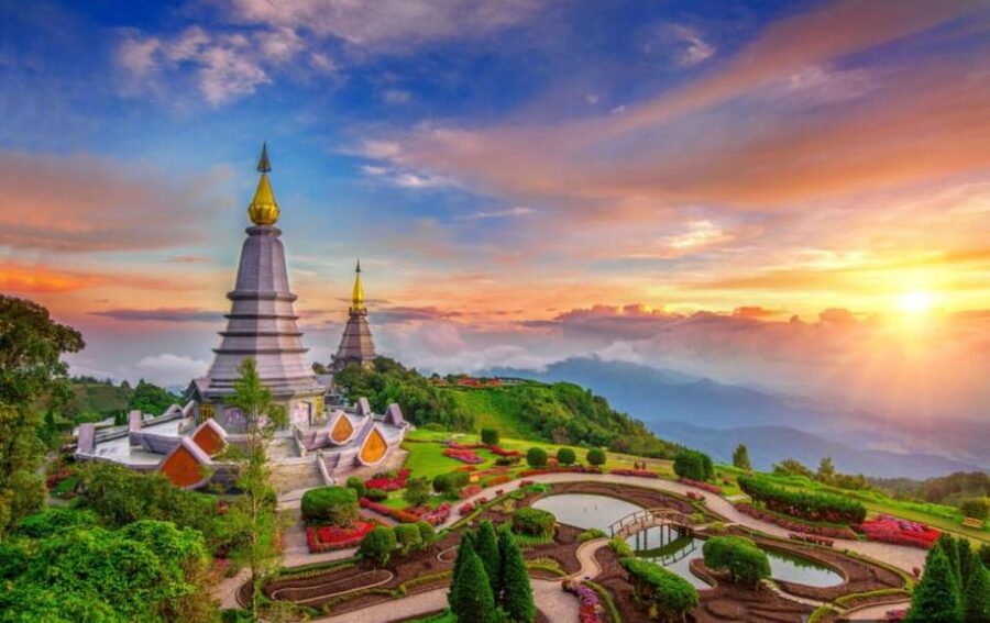 Chiang Mai: Doi Inthanon Park with Kew Mae Pan Hike Day Trip - Who should book this Doi Inthanon outing?