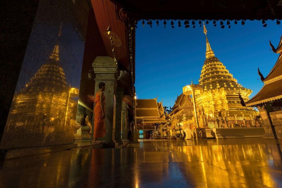 Chiang Mai: Doi Suthep & Wat Umong Twilight Tour with Pickup - FAQ