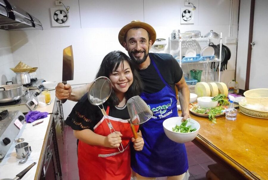Chiang Mai: Evening Cooking Class and Local Market Visit - What the market visit adds