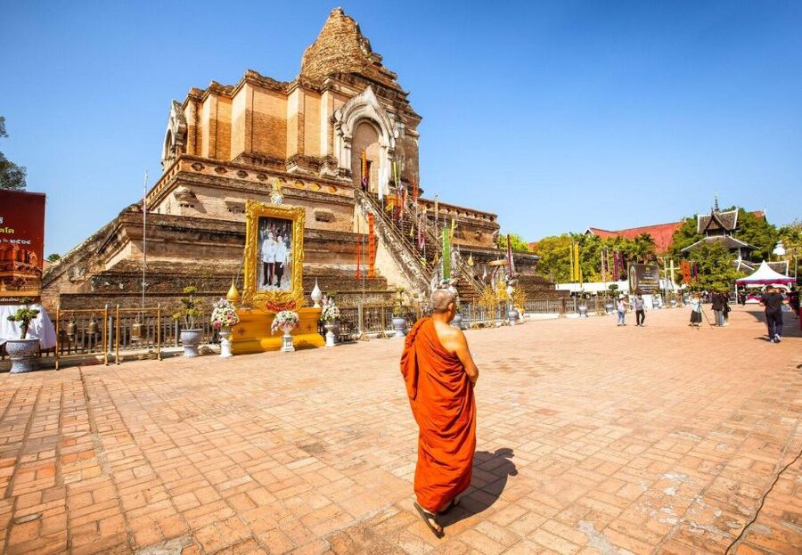 Chiang Mai: Exploration of Old City by Private Tuk-Tuk - Three Kings Monument and Chiang Mai’s civic heart