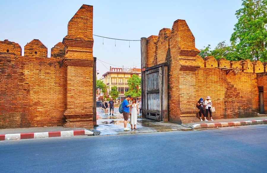 Chiang Mai: Exploration of Old City by Private Tuk-Tuk - Tha Phae Gate and the old walls