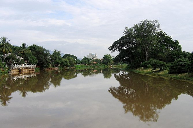 Chiang Mai Farm Life & Khao Soy Tasting on a Half-Day Boat Tour - Who will enjoy this Chiang Mai outing?
