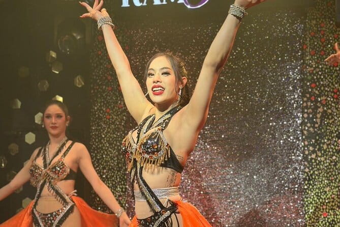 Chiang Mai: Ladyboy Cabaret – Stories, Dinner and Sparkle - Key points at a glance