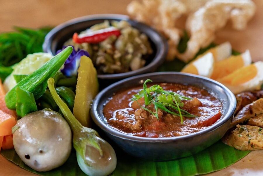 Chiang Mai: Local Northern Thai Cooking Class at Grandma's - A six-hour introduction to Lanna cooking