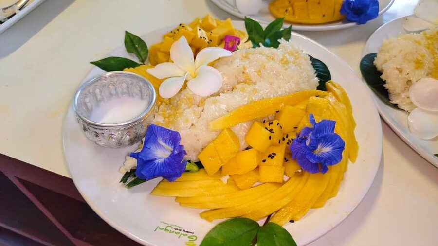 Chiang Mai: Morning Cooking Class with Market Visit - What the lesson feels like in practice