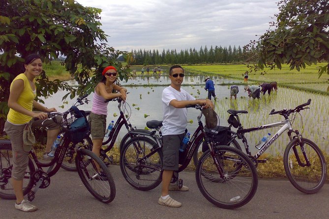Chiang Mai Paradise Full-Day Cycling Adventure Tour - Baan Tawai and Chiang Mai’s Craft Traditions