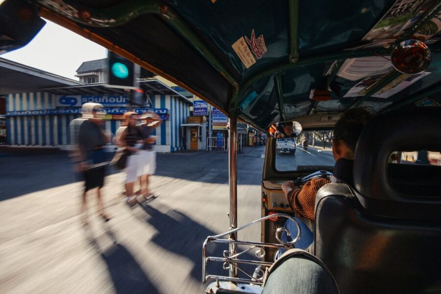 Chiang Mai: Private Tuk Tuk Tour of City Temples With Pickup - Tha Phae Gate and the modern Old City