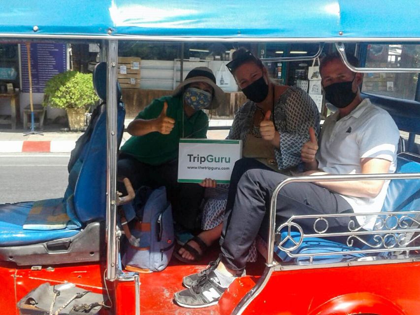 Chiang Mai: Private Tuk Tuk Tour of City Temples With Pickup - Mueang Mai Market, where the tour gets practical