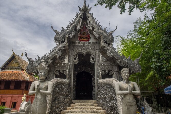 Chiang Mai Scavenger Hunt and Sights Self-Guided Tour - Starting at 71 Mun Mueang Road