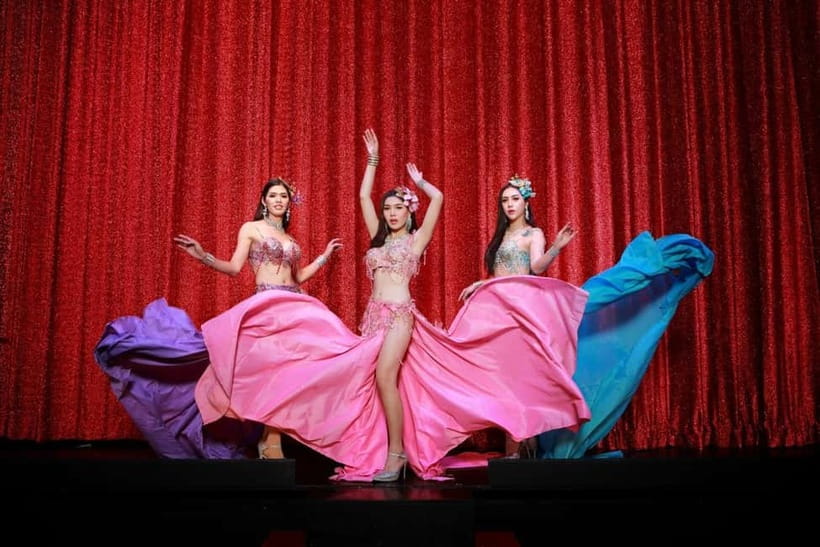 Chiang Mai: Siam Dragon Cabaret Show with Optional Transfer - Is the optional hotel transfer worth choosing?