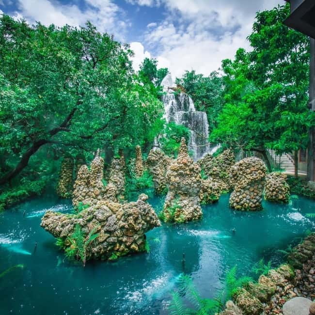 Chiang Mai: Sticky Waterfall & Angel Waterfall Park Day Tour - Guides add practical help, not just commentary