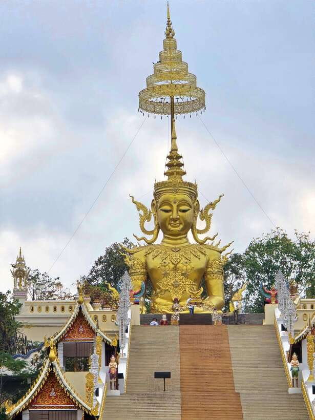 Chiang Mai: Sticky Waterfall scenic loop unseen lake &temple - Bua Thong Sticky Waterfall, the day’s big payoff