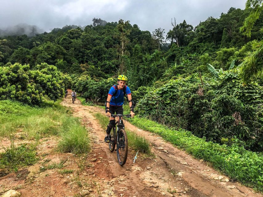Chiang Mai: Suthep National Park Hiking & DH Mountain Biking - From Chiang Mai city to the base camp