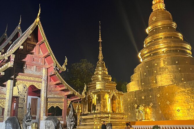 Chiang Mai Temples and Market Tuk-Tuk Evening Night Tour - The Night Bazaar turns sightseeing into dinner