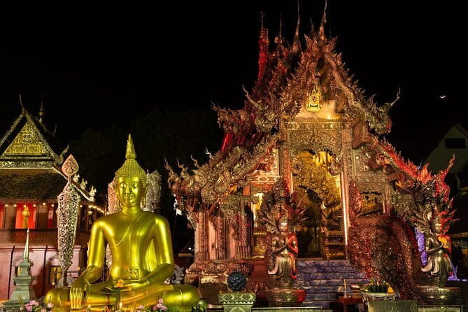 Chiang Mai Temples and Market Tuk Tuk Night Tour - Dinner and shopping at the Night Bazaar