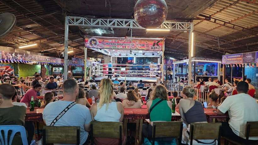 Chiang Mai: Thaphae Boxing Stadium Muay Thai - The opening ritual gives the night its meaning