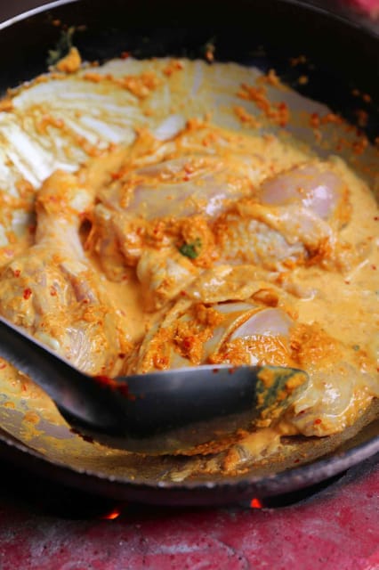 Chiang Mai : Traditional Northern Cooking Class - A small group makes the cooking easier