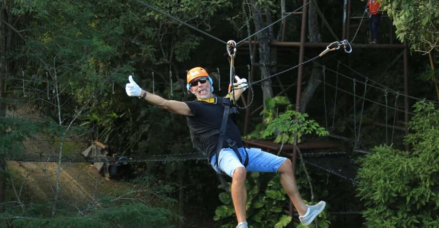 Chiang Mai: Zipline adventure with lunch & city hotel pickup - Instructor support and communication
