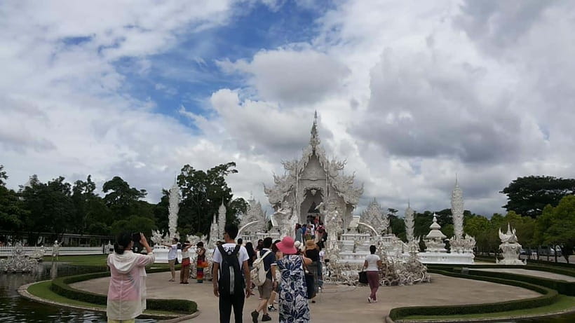 Chiang Rai: City Highlights One-Day Tour with Thai Lunch - Wat Rong Khun, the White Temple