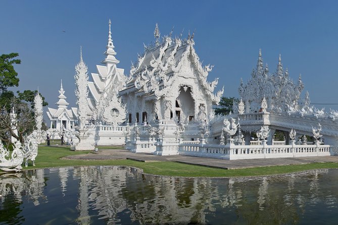 Chiang Rai Day Tour from Chiang Mai + The Long Neck Hill Tribe With Boat - Food, transport, and the real cost of $79