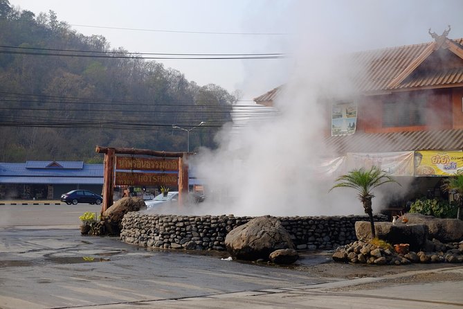 Chiang Rai Day Trip from Chiang Mai City with Golden Triangle - The Golden Triangle from land and water