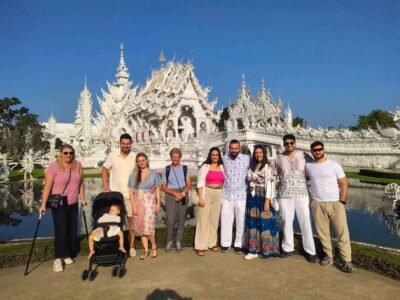 Chiang Rai: Guided Highlights Guided Tour with Buffet Lunch