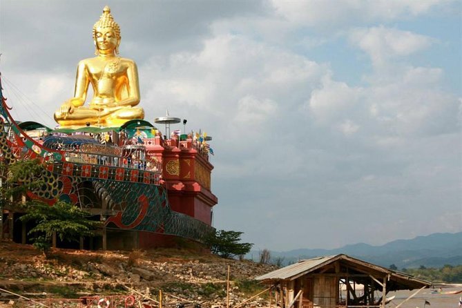 Chiang Rai One Day: Golden Triangle, Laos Border, Long Neck Tribe - Lunch is included, but keep your standards practical