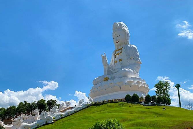 Chiang Rai Temples Private Tour from Chiang Mai - All Inclusive - Huay Pla Kang is all about scale