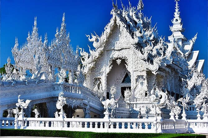 Chiang Rai Temples Private Tour from Chiang Mai - All Inclusive - The White Temple turns Buddhism into modern art