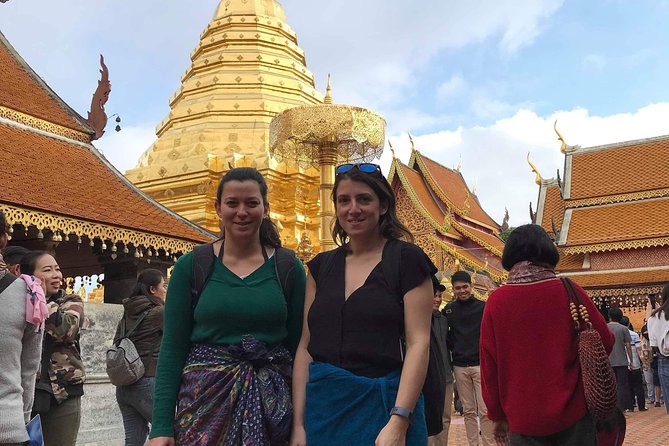 Chiang Rai Temples ( White,Blue )And Doi Suthep Private Day Tour - The guide can shape the whole day