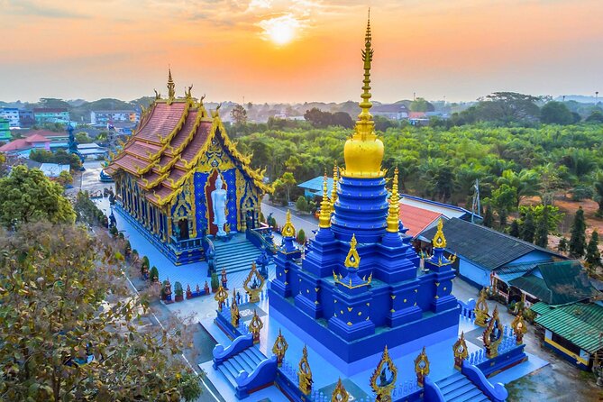Chiang Rai White Temple, Blue Temple and more from Chiang Mai - The drive from Chiang Mai to Chiang Rai