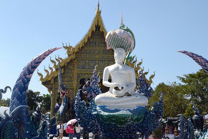 Chiangrai day trip Private Tour - Wat Rong Seur Ten, the Blue Temple