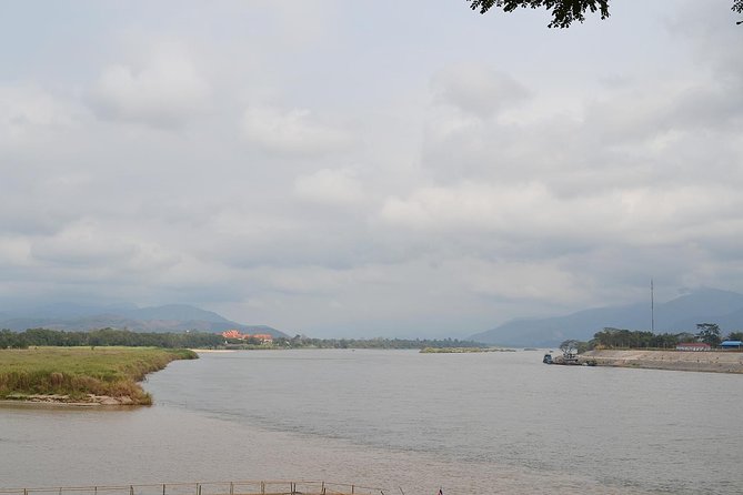 Chiangrai day trip Private Tour - What the strong guide feedback means for you